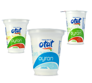 AyranKendine özgü kıvamı ve lezzetiyle Otat Ayran vücudun ihtiyacı olan su ve mineralleri karşılamaya yardımcı olur.daha fazlası için